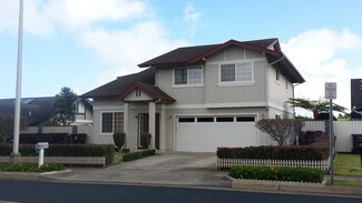 181 Piimauna St, Makawao, HI 96768