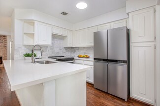 2517 Bering Dr Unit 7, Houston, TX 77057