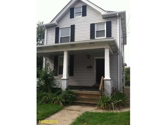900 2nd Ave, Conway, PA 15027