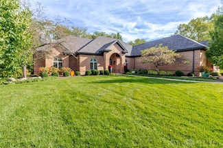 1053 Charter Place, Dayton, OH 45458