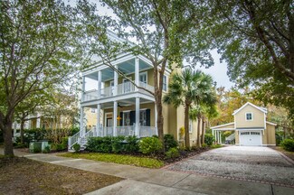 36 Sowell St, Mount Pleasant, SC 29464