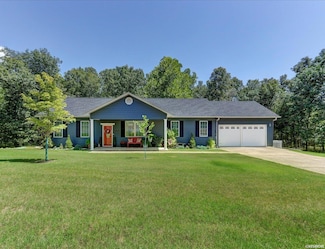 136 Arlington Dr, Hot Springs National Park, AR 71913