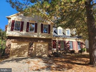 220 Autumn Chase Dr, Annapolis, MD 21401