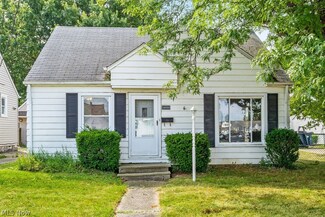 30000 Phillips Ave, Wickliffe, OH 44092