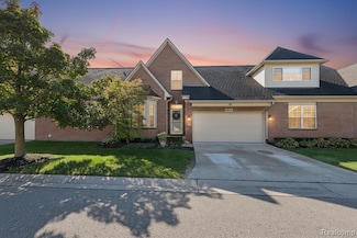 48551 Oak Bridge Dr Unit 61, Canton, MI 48188