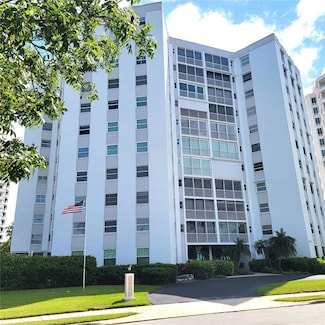 435 S Gulfstream Ave Unit 605, Sarasota, FL 34236