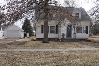 214 W Jackson St, Panora, IA 50216