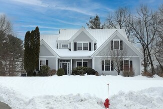 14 Deer Run Dr, North Reading, MA 01864