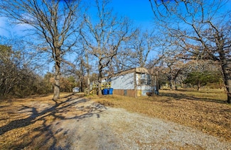 3717 Karen Dr, Guthrie, OK 73044