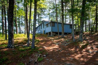 446 Barend Dr, Wakefield, NH 03830