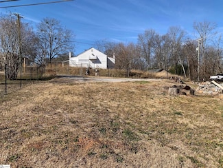 1505 W Bramlett Rd, Greenville, SC 29611