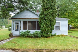 57720 Scott St, Mattawan, MI 49071