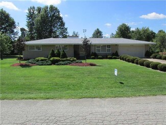 1118 Williams Dr, Belle Vernon, PA 15012