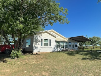 401 County Road 326, Comanche, TX 76442