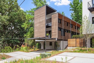 922 Tower St, Raleigh, NC 27607