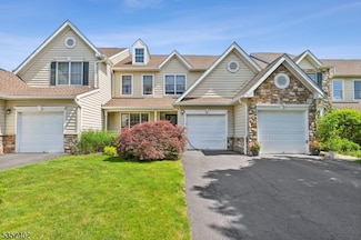 233 Patriot Hill Dr, Basking Ridge, NJ 07920