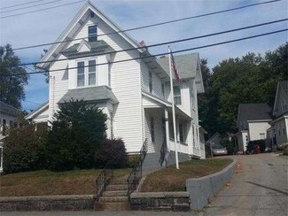 49 Liberty St, Lowell, MA 01851