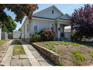 9 Stevens Rd, Cranston, RI 02910