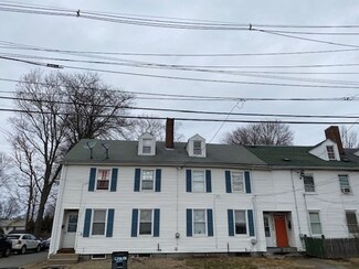 286 Montvale Ave, Woburn, MA 01801