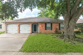 2041 S Glencove Ln, Gretna, LA 70056