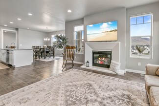 1368 E Clipper Peaks, Eagle Mountain, UT 84005