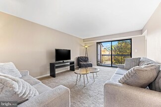 10 Mullingar Ct Unit 302, Lutherville Timonium, MD 21093