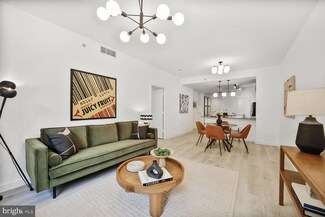 400 Massachusetts Ave NW Unit 223, Washington, DC 20001