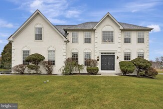 2266 Locust Dr, Lansdale, PA 19446