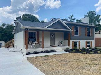 5840 Charing Place, Charlotte, NC 28211