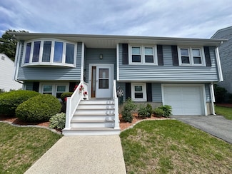15 Wiseman Dr, Peabody, MA 01960
