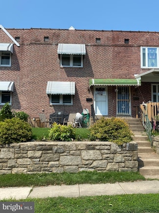 1208 Lawrence Ave, Crum Lynne, PA 19022