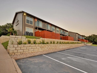 3819 Southway Dr Unit 210, Austin, TX 78704