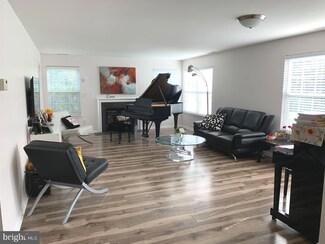 1806 Sterling Rd Unit 43, Yardley, PA 19067
