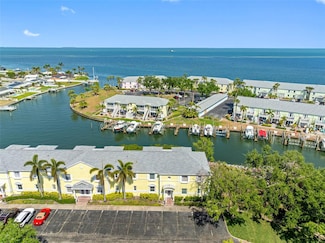 4740 Beach Dr SE Unit A, Saint Petersburg, FL 33705