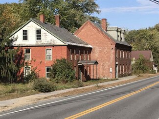 32 Ashuelot Main St, Winchester, NH 03441