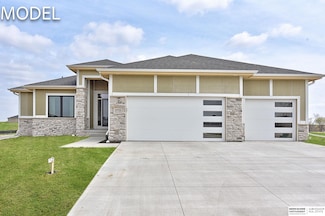 20720 Kansas Ave, Elkhorn, NE 68022