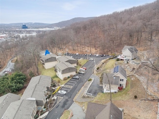 18 Pavilion Ridge Way Unit 17, Suffern, NY 10901