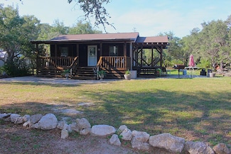 1820 16th St, Rockport, TX 78382