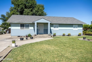 1550 Buena Rd, Zillah, WA 98953