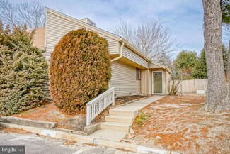 32 Chiswick Dr, Lindenwold, NJ 08021