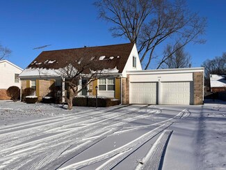 208 Orchard Ln, Kokomo, IN 46901