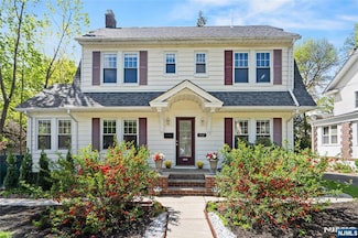 152 Heywood Ave, Orange, NJ 07050