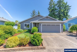 1639 Nut Tree Dr NW, Salem, OR 97304
