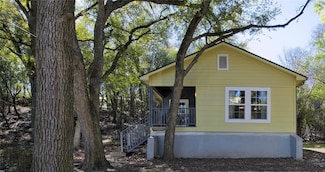 835 Old Ranch Road 12, San Marcos, TX 78666