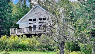 676 Shipman Rd, Waterville, VT 05492