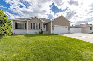 1090 Strawberry Ave, Billings, MT 59105