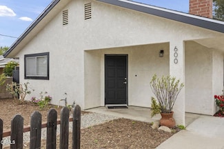 600 Good Hope St, Oak View, CA 93022