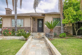 13353 Sylvan St, Van Nuys, CA 91401