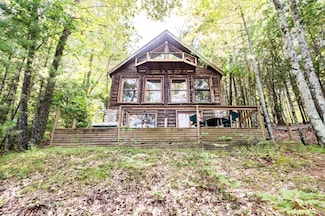 9455 S Oxeye Ave, Baldwin, MI 49304