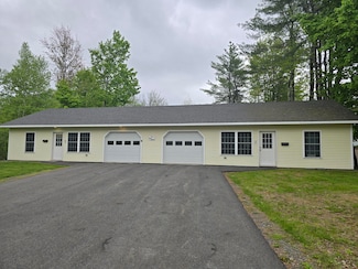 37 Bog Rd, Augusta, ME 04330
